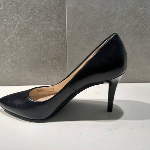 Cole Haan Black Pumps - Never worn - Picture 3 of 5